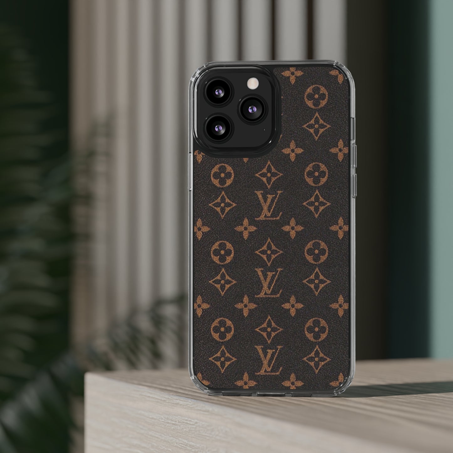 LOUIS-VUITTON Clear Case